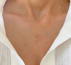 Shiny And Bright 14K Two Tone Tiny Gold Cross Pendant. Great Gift To Give Yourself And To Others. This Dainty Cross Comes With The Option Of A High Quality Box Chain That Feels Very Silky. A Beautiful Gift She Will Treasure Forever! Jewelry Comes in A Cute Gift Box Ready To Present. -All Jewelry Is New And Inspected For Quality Assurance. -Jewelry Is Crafted In Genuine High Quality 14K Gold. -We Do Not Sell Gold Plated. Product Detail: Metal: 14k two tone cross Height: 6mm Width: 9mm Weight: 0.7 Vintage Gold Bracelet, Beautiful Gold Necklaces, Bar Necklace Personalized, Gold Cross Necklace, Gold Cross Pendant, Gold Bar Necklace, Small Crosses, Jewelry Accessories Ideas, Classy Jewelry