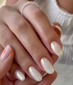 Milky Nails, Colorful Nails, Pearl Nails, Round Nails, Bride Nails, Neutral Nails, Dipped Nails, Bridal Nails, Prom Nails