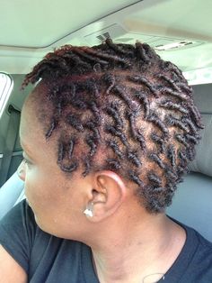 1 month Beginner Locs, Comb Coils, Men Locs, Short Natural Styles, Locs Inspiration, Comb Twist, Coiling Natural Hair, Twists Hairstyles, Braids With Shaved Sides