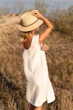 "DESCRIPTION: ♥ 100% natural European linen; ♥ safe Oeko-TEX® Standard 100 certified linen fabric ♥ softened midweight linen (185 g/m2) ♥ sleeveless dress FIT ♥ length from the lower to the upper seam is about 41.3 inches / 105 cm ♥ measurements taken from a size S ♥ model with long hair is 170 cm and wearing a size S ♥ model with shorter hair is 173 cm and wearing a size S SIZE CHART: XS: Bust 30.7\"- 32.7\" (78-83 cm) , Waist 23.6\"- 25.6\" (60-65 cm), Hips 33.5\"- 35\" (85-89 cm) S: Bust 33\" White Linen Sleeveless Dress For Beach, Beige Flax Summer Dresses, Linen Sundress Midi Dress For Vacation, Linen Sleeveless Midi Dress For Beach, Spring Linen Dress For Daywear, Beige Linen Dress For Summer Daywear, Summer Beige Linen Dress For Daywear, Chic Sleeveless Linen Dress With Relaxed Fit, Summer Beige Linen Daywear Dress