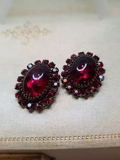 Vtg Stunning Very Rare Designer Adele Simpson Ruby Red Clip On Earrings 40's-50s | eBay Vintage Clip-on Earrings For Evening, Vintage Red Earrings For Party, Classic Red Earrings For Party, Classic Red Party Earrings, Vintage Red Clip-on Earrings For Evening, Retro Red Clip-on Earrings For Formal Occasions, Antique Red Earrings For Formal Occasions, Vintage Handmade Clip-on Earrings For Evening, Vintage Handmade Clip-on Earrings For Party