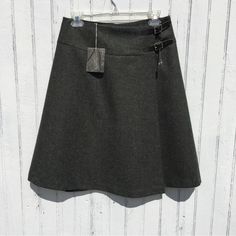 Locharron Of Scotland Classic Custom Kilt. From The Most Prestigious 100% Shetland Tweed Fabric. Color: Beaters Green. Us Size 6 Nwt Hankerchief Skirt, Plus Size Mini Skirt, Scotland Kilt, Button Down Mini Skirt, Button Midi Skirt, Yellow Mini Skirt, Maxi Pencil Skirt, Navy Pencil Skirt, Distressed Skirt