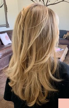 Dark Blonde Short Hair, Grown Out Blonde Hair, Long Blonde Hair Cuts, Thick Blonde Hair, Medium Blonde Hair, Balayage Blond, Hair Color Caramel, Money Problems