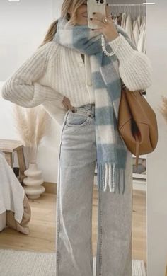 Stile Blair Waldorf, Adrette Outfits, Fest Outfits, Uni Outfits, Uggs Outfit, Cold Outfits, Looks Street Style, Mode Inspo, 가을 패션