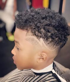 Popular Boys Haircuts, Cool Hairstyles For Boys, Boys Curly Haircuts, Trendy Boys Haircuts, Black Boy Hairstyles, Stylish Boy Haircuts, Boys Haircut Styles, Black Boys Haircuts, Boy Haircuts Short