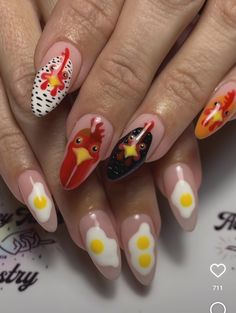 Thanksgiving Food Nails, Silly Nail Art, Funny Nail Designs, Chicken Nail Art, Character Nail Designs, Pinup Nails, Chicken Nails, 90s Nail Art, Quirky Nail Art