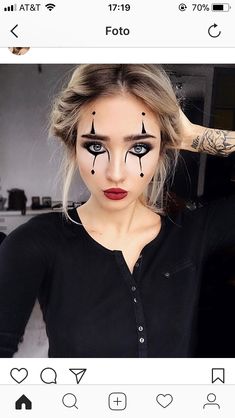 Cute Black And White Clown Makeup, Black And White Clown Makeup Easy, Mime Makeup Simple, Mime Makeup Pretty, Cute Mime Makeup, Nem Halloween Makeup, Mime Halloween Costume, Mime Costume, Fete Emo