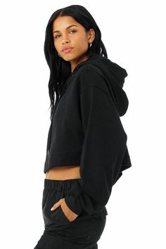 Love these hoodies with jeans and sneaks or over fitness apparel Sweat Set, Tennis Skirts, Dye Hoodie, Extra Long Sleeves, Back Women, Culture Kings, Dip Dye, Drawstring Hoodie