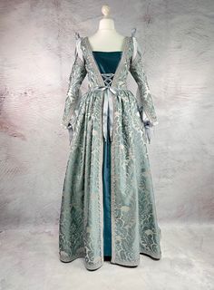 Lucrezia Borgia Dress, Medieval Dress Blue, Borgia Dress, Blue Medieval Dress, 15th Century Dress, Targaryen Dress, Celine Dress, Lucrezia Borgia, Century Dress