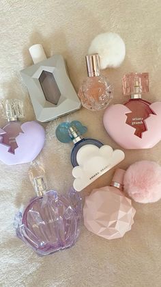 Perfume Sweet, Profumo Victoria Secret, Koleksi Makeup, Pinterest Girlies, Ariana Perfume, Ariana Grande Perfume, Inspiration Tattoos