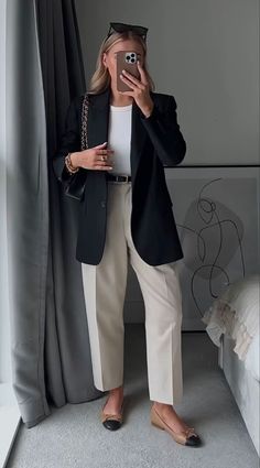 Elegantes Outfit Damen, Casual Work Outfits Women, Business Professional Outfits, Chique Outfits, Outfit Chic, Office Outfits Women