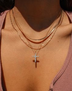 D E T A I L S This dainty Maria necklace features a classic gold-filled cable chain with a cz cross pendant. You can wear on it's own or elevate the look layering with other gold chains! • Single Necklace• 14k Gold Filled Chain• Gold Vermeil Pendant (gold plated over 925 sterling silver)• Chain Length: 17" + 1" extender• Pendant Size: 19mm x 14mm Maria Necklace, Everyday Jewelry Gold, Layered Cross Necklace, Single Necklace, Cross Charm Necklace, Locket Design, Necklace Combo, Stacked Necklaces, Friendship Jewelry