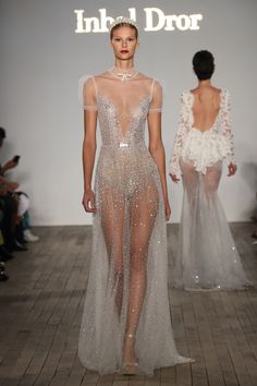 Inbal Dror Fall 2019 Bridal Collection - Vogue Inbal Dror, Bow Wedding Dress, Sheath Wedding, Beaded Tulle, Effortless Fashion, Couture Dress, Bridal Fashion Week