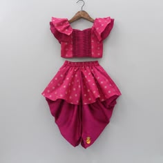 Little Muffet, Magenta Top, Kids Blouse Designs, Girls Dresses Sewing, Kids Blouse, Kids Frocks Design