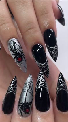 Batman Nails, Horror Nails, Holloween Nails, Halloween Acrylic Nails, Gothic Nails, October Nails, Chic Halloween