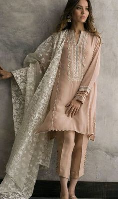 Nikkah Dress, Kurta Designs Women, Kendall Jenner Outfits, Dress Indian Style, Stylish Dresses For Girls