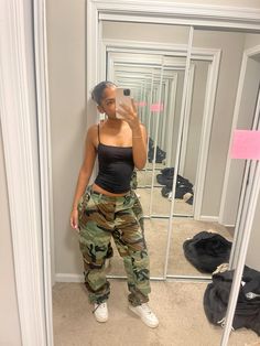 Baggy Camo Cargo Pants, Camouflage Wide-leg Cargo Pants For Streetwear, Cheap Camouflage Full-length Cargo Pants, High-waisted Camouflage Cargo Pants, Camouflage Full-length Parachute Pants With Pockets, Cute Fits, Style Board, I Dress