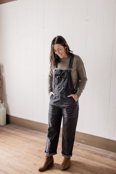 Be chill and cute at the same time with these adorable vintage-inspired overalls! It's the perfect combo of comfy and cute: just slip it on, grab a flannel, and you're ready to go! Fit: Relaxed- True to size Medium weight overalls 5 pocket Denim fabric Adjustable straps with total length 56" Inseam 26" Color: Washed black Fabric: 92% Cotton / 8% Polyester Brand: Elloh Have questions or need help deciding on fit? Want styling advice? Message us on our FB page here! We'd love to help you! Black Linen Overalls Outfit, Linen Overalls Outfit, Overalls Outfit Fall, Linen Overalls, Overalls Outfit, Black Overalls, Black Linen, Ready To Go, Denim Fabric