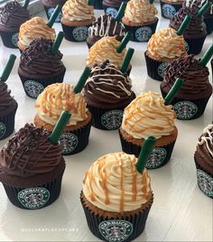 starbucks cupcakes with caramel and chocolate frosting