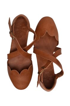 These leather flats are made to order from high quality soft leather. Mangrove flats will become your every season favorite. They are so flattering and comfy you will not want to take them off. Detailed with round shaped toe and large scallop shaped edges these leather flats will elevate your look. Pair them up with your long skirts, pants, and short dresses to complete the prefect style. Come in any of the available leather colors below. Shown in Vintage Camel. -Leather lining and insole -Sligh Wedding Sandals, Leather Sandals Flat, Barefoot Shoes, Elevate Your Look