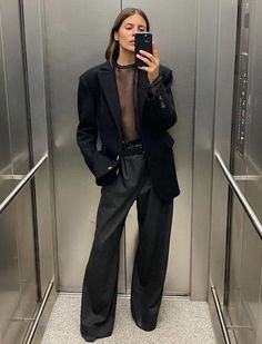 Mode Zara, Looks Party, Neue Outfits, Looks Black, Night Out Outfit, All Black Outfit, Mode Inspo, Looks Chic, Looks Style