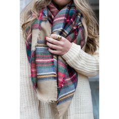 Classic Plaid Fringe Scarf Brand New Item Pattern Plaid Color Red/Tan/Green/White Mode Tips, Plaid Blanket Scarf, The Perfect Guy, Looks Chic, Blanket Scarf, Mode Inspiration, Fall Winter Outfits, Look Fashion, Passion For Fashion