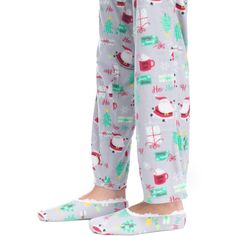 The Goodnight Kiss Cozy Up Pajama Set includes a cozy long sleeve pajama top, a full length, patterned pajama pant, and a matching pair of comfy slippers. This set is gift packaged, making it a perfect gift for the holiday season! Goodnight Kiss, Family Pajama Sets, Comfy Slippers, Flannel Pajama Sets, Man Weave, Matching Family Pajamas, Pajama Pant, Sleep And Loungewear, Flannel Pajamas