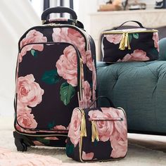 Cute Suitcases, Cute Luggage, Travel Bag Set, Bed Of Roses, Emily And Meritt, Hanging Toiletry Bag, Makeup Travel Case, Sac Lunch, Bag Suitcase