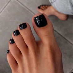 VOTACOS Press on Toenails Press on Nails Short Square 24PCS Fake Toeails with Pure Black Designs Full Cover Glossy Toe Fake Nails Acrylic Toenails for Women Toe Nail X32 Nails On Feet Pedicures, Gel Nail Pedicure Ideas, Dark Purple Pedicure Toenails, Dark Color Pedicure, Trendy Pedicure 2023, Navy Toe Nails, Feet Nail Ideas, Short Square Nails For Work, January Pedicure