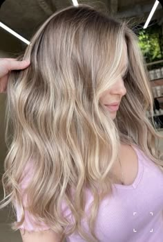 Sand Blonde Hair, Sand Blonde, Babylights Hair, Color Ideas For Blondes, Hair Color Ideas For Blondes, Hair Color Techniques