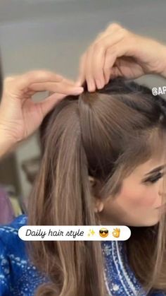 Hairstyles On Long Frocks, Short Hair Open Hairstyle, Simple Open Hair Hairstyles Indian, Normal Hair Styles For Women, Simple Hairstyles For Long Hair Indian, Open Hair Hairstyles On Saree, Open Hairstyles For Party Simple, Party Hairstyles Indian, Simple Open Hair Hairstyles