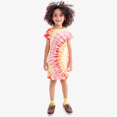 Clearance t-shirt dress in tie-dye Spiral Tie Dye, Cool Ties, Mix N Match, A Dress, Mix And Match, Of Course, T Shirt Dress, Tie Dye, Shells