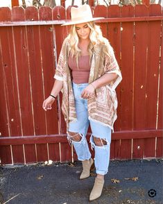 Plus Size Family Reunion Outfits, Boho Outfit Midsize, Plus Size Summer Outfits Casual Boho Chic, Western Summer Outfits Plus Size, Western Boho Plus Size, Plus Size Boho Western Fashion, Women’s Western Outfits Plus Size, Dressy Casual Plus Size Outfits, Curvy Nashville Outfits