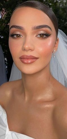 Bridal Makeup Fall Romantic, Enhanced Natural Makeup, Festival Eye Makeup, Fall Wedding Makeup, Day Makeup Looks, Prom Makeup Looks, Best Bridal Makeup