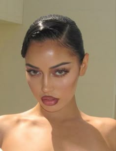 Makeup Cantik, Looks Kylie Jenner, Pretty Makeup Looks, Smink Inspiration, Peinados Recogidos, Cindy Kimberly