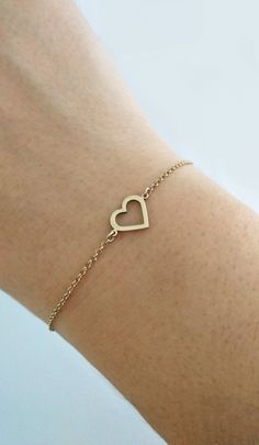 14K 9K Gold Heart Bracelet, Open Heart Bracelet, Solid Gold Heart Frame Bracelet, Love Forever Romantic Gift For Her, Dainty Heart Charm, Gift for Daughter, Girlfriend Gift, FREE EXPRESS SHIPPING Beautiful and delicate bracelet with a heart frame charm made in 14K or 9K solid gold. Whisper...Love Forever! Crescent Moon Bracelet: https://www.etsy.com/listing/747232649 -------------------------------------------------- D E T A I L S 14K Solid Gold or 9K Solid Gold Heart: 13mmx9mm Soldered chain an Valentine's Day Gift: Open Heart Bracelet, Dainty Heart Charm Bracelet For Wedding, Minimalist Double Heart Bracelet For Valentine's Day, Minimalist Heart Charm Bracelet For Mother's Day, Everyday Yellow Gold Heart Charm Bracelet, Open Heart Bracelet For Valentine's Day Gift, Valentine's Day Gift Bracelet With Open Heart Shape, Valentine's Day Open Heart Bracelet Gift, Heart-shaped 14k Gold Charm Bracelet