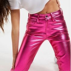 Never Worn. Brand New. Size 27 (4). One Size Too Big For Me So Reselling. Metallic Pants, Metal Fashion, Leather Pant, Pink Metallic, Dinner Outfits, Pink Pants, Faux Leather Pants, Good American, Look Fashion