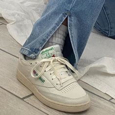 Reebok Club C 85 Vintage, Club C 85 Vintage, 90s Shoes, White Reebok, Club C 85, Vintage Sneakers, Reebok Sneakers, Reebok Club C