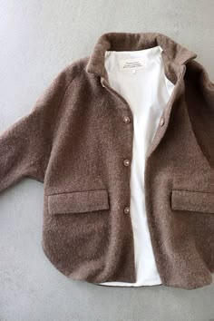 September Fashion, Upcycle Shirt, Vintage Lifestyle, Modesty Fashion, Wool Clothing, Designer Art, Accessories Brand, Warm Outfits, Casual Style Outfits