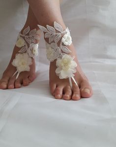 Wedding shoe,summer shoe,barefoot sandals,bridal accessories, ivory lace,wedding sandals, shoes bridal sandals bridesmaids, Lace Wedding Sandals, White Barefoot Sandals, White Lace Shoes, Lace Barefoot Sandals, Barefoot Sandals Wedding, Beach Wedding White, Beach Wedding Sandals, Wedding Anklets, Beach Wedding Sandals Barefoot