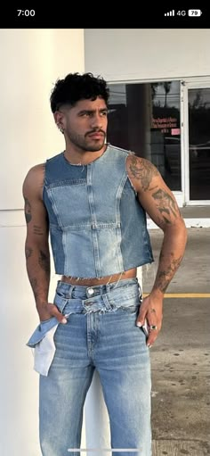 Double Denim Outfit, Gay Outfits, Y2k Outfits Men, Denim Outfit Men, Ropa Upcycling, Denim Party, Denim Street Style, Cute Nike Outfits