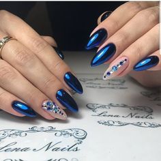 Blue Nail Art Designs, Maroon Nails, Floral Nail Designs, Blue Nail Art, Nail Swag, White Nail, Pretty Nail Art, Holographic Nails