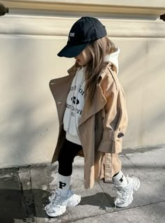 Kids Style Outfits, Kid Fashion Girl, Girls Outfits Kids, Kids Outfit Ideas, Kindergarten Outfit, Kids Winter Outfits, Kid Fashion