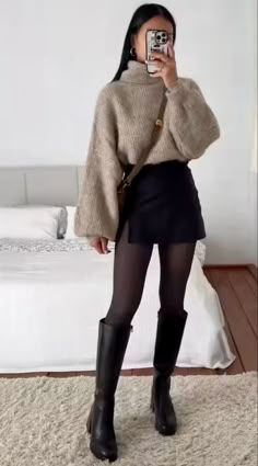 Boot Office Outfit, Canada Outfit Ideas, Cute Fem Outfits, Cold Night Outfit, Hockey Game Outfits For Women, Elegantes Party Outfit, Canada Outfits, Vinter Mode Outfits, Fest Outfits