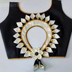 Back Neck Designs For Blouses, Dress Designs For Stitching, Boat Neck Blouse Design, Fashion Show Dresses