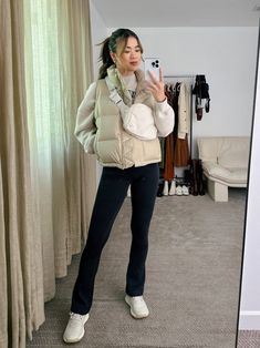 Winter Lookbook Outfit Ideas, Taiwan December Outfit, Japan Winter Fashion 2024, Taiwan Outfit Winter, Fall Winter Outfits Comfy, Fall Outfit Japan, Daily Outfits Winter, Fall Petite Outfits 2024, Taiwan Winter Outfit