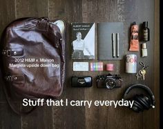 cr @deardiaryitself Olivia Rodrigo Conan Gray, Jordan Baker, Everyday Bag Essentials, Inside My Bag, Looking For Alaska, Purse Essentials, Handbag Essentials, Inside Bag, What In My Bag