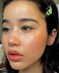 Soft Makeup Looks, Ethereal Makeup, Green Makeup, Up Close And Personal, Face Card, Soft Makeup, You're Beautiful