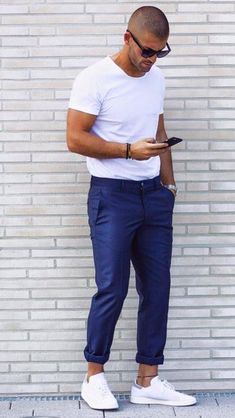 Men's Summer Outfit, Mens Fashion 2018, Mens Summer Outfits, Mens Fashion Simple, Mens Fashion Smart, Mens Fashion Blog, Cool Summer Outfits, Haircut Inspiration