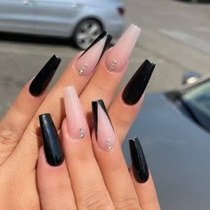 These acrylic coffin nail designs are so beautiful and creative. Made famous by Kylie Jenner, this nail shape is all the rage. Also known as ballerina nails, you're going to love these black and white coffin nail design ideas. #nailart #coffinnails #nailsacrylic Black Acrylic Nail Designs, Black Coffin Nails, Black Acrylic Nails, Easy Nails, Simple Acrylic Nails, Fall Acrylic Nails, Ballerina Nails, Nail Swag, Bling Acrylic Nails